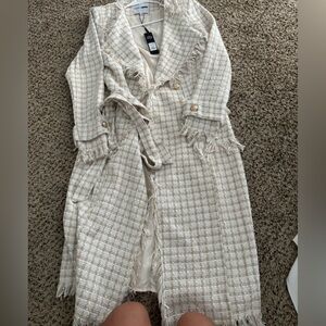 NWT fashion nova trench coat size Large